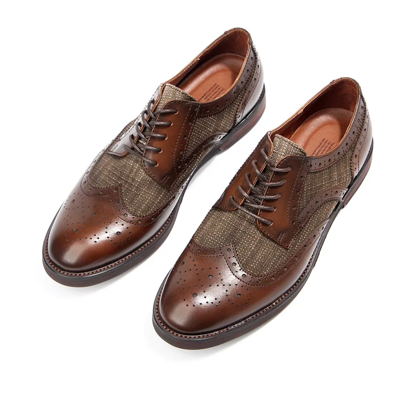 Мъжки обувки с дърворезба от парченцата, обувки с перфорации тип 